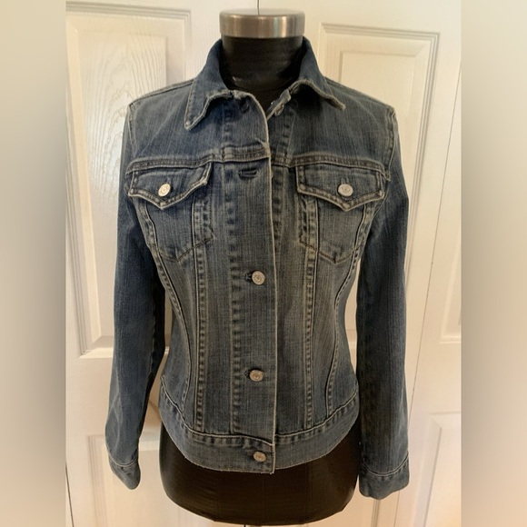Rue21 Jackets & Blazers - Rue Twenty-one Stylish Denim Jacket-EUC